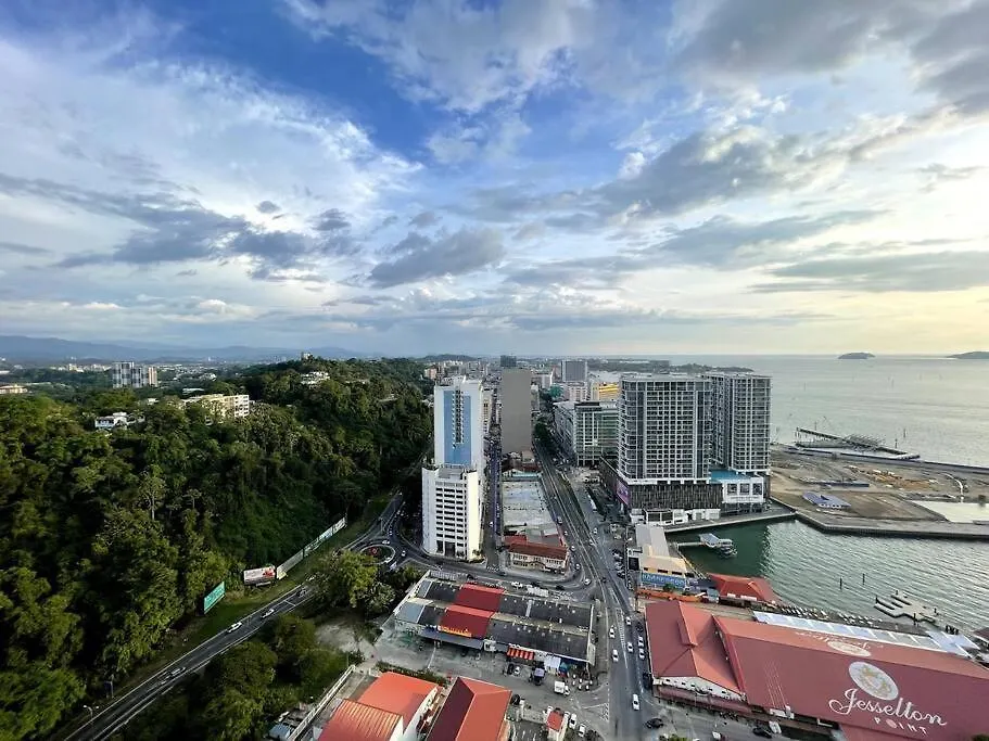 קוטה קינבלו Cityscape Hideaway Suite Jesselton Quay 城市景观休閒居 0*, קוטה קינבלו מלזיה